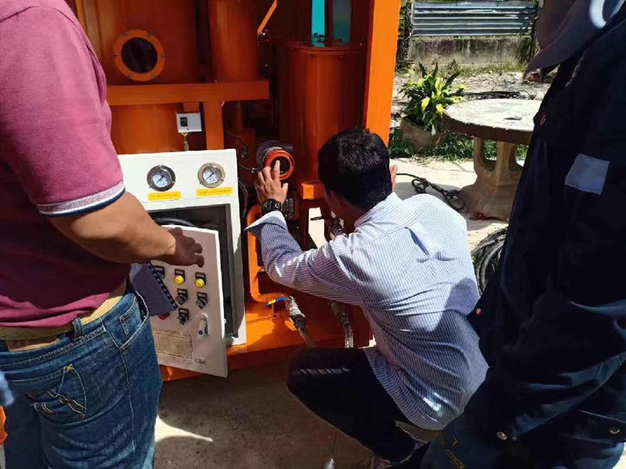 f7ff55438b85a4cbf3906c0bc5e23a7.jpg 變壓器油濾油機